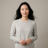 Women's 100% Pure Cashmere Crew Neck Sweater thumbnail 3