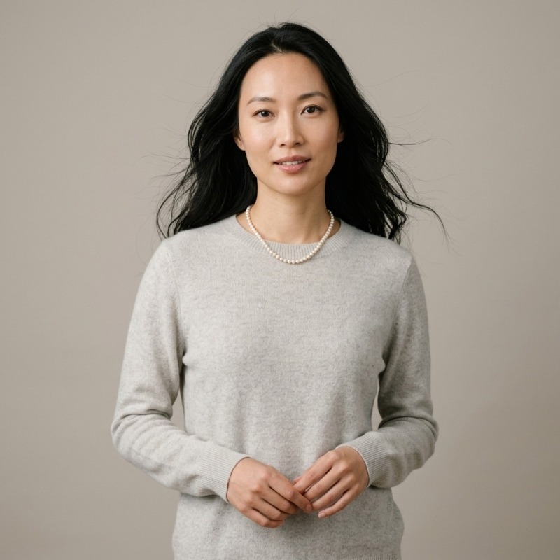 Women's 100% Pure Cashmere Crew Neck Sweater - Image 3