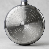 10 inch Low-Smoke Wear-Resistant Integrated Die-Cast Sauté Pan with Tempered Glass Lid, Compatible with All Stoves thumbnail 3