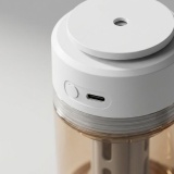 HC100 Car Negative Ion Generator - USB-C Powered Air Purifier for Vehicles\n5-Week Delivery thumbnail 4